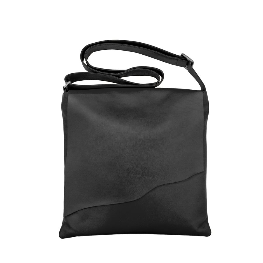 Large Crossbody Rawhide Messenger Bag